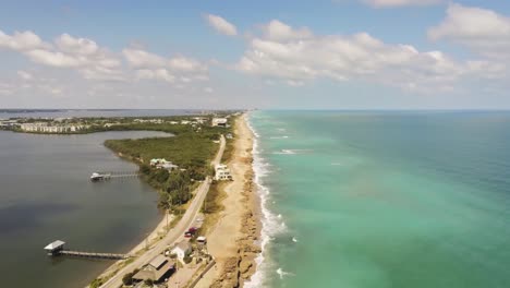 jensen hutchinson isla costa línea turquesa agua solo la costa, vista de drone