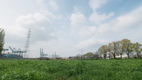 Filmischer-Blick-Auf-Den-Hafen-Von-Antwerpen