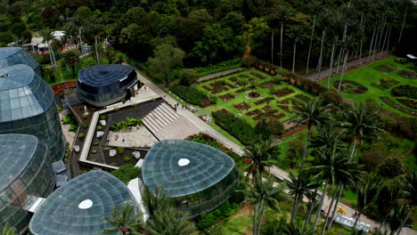 fotografía aérea del jardín botánico en bogotá, colombia
