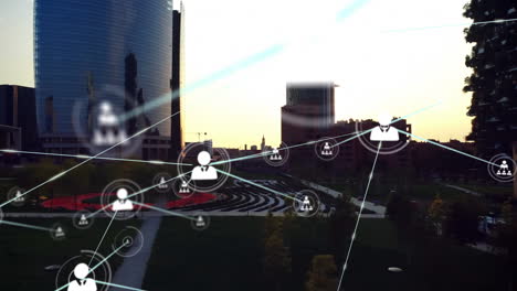 animación de la red de conexiones con iconos sobre el paisaje urbano