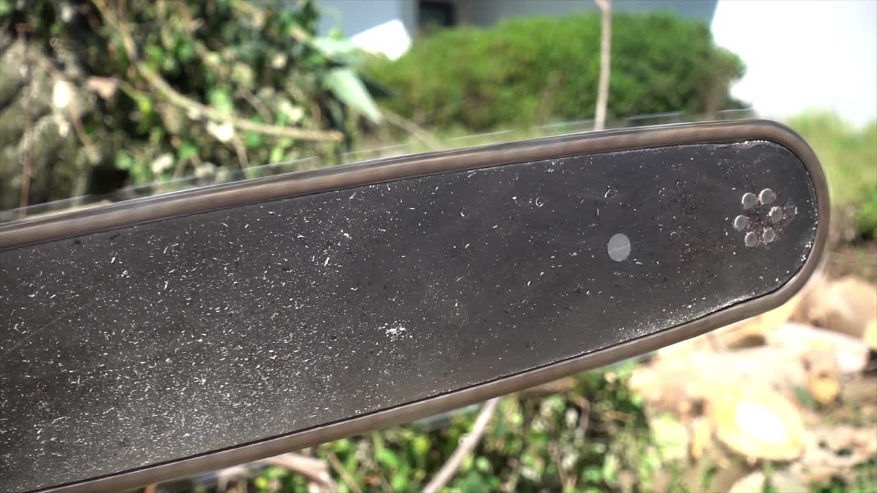 체인이 느린 속도로 작동하기 시작합니다.