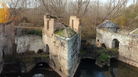 Alte-Und-Verlassene-Wassermühle