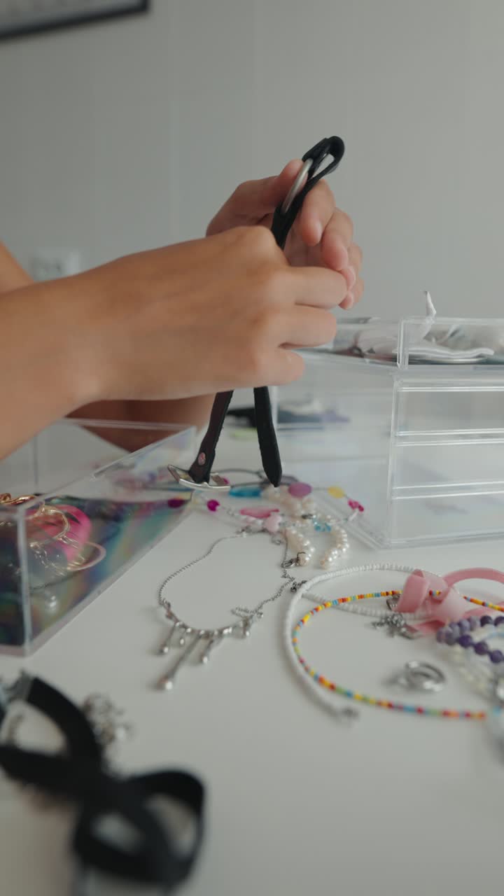 Organizing Jewelry Collection