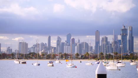 Melbourne-Cbd-Tag-Zu-Nacht-Zeitraffer-Von-St-Kilda-Pier---Beach