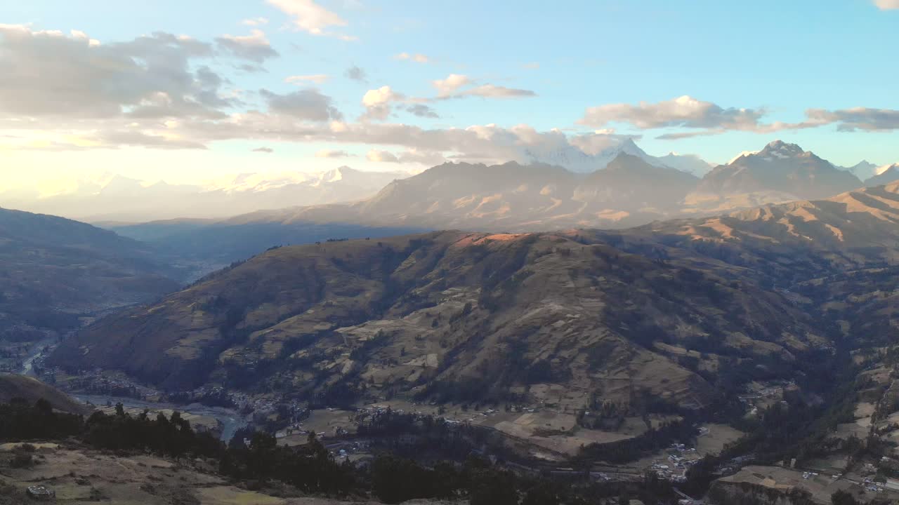 cuadracicle alone in front of the peruvian andes, view point.