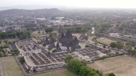 Aerial-view-of-the-Prambanan-temple,-an-Hindu-temple-in-Yogyakarta,-Indonesia