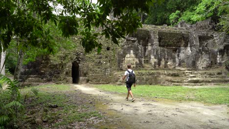 Die-älteste-Maya-stätte-Der-Welt-In-Guatemala,-Tikal