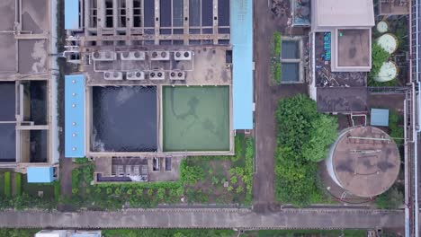 Top-down-aerial-view-of-big-purification-Industrial-wastewater-cleaning-infrastructure-in-Gujarat,-India