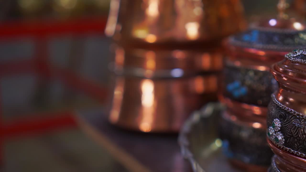 Slowly panning, showing Qalam Zani pots