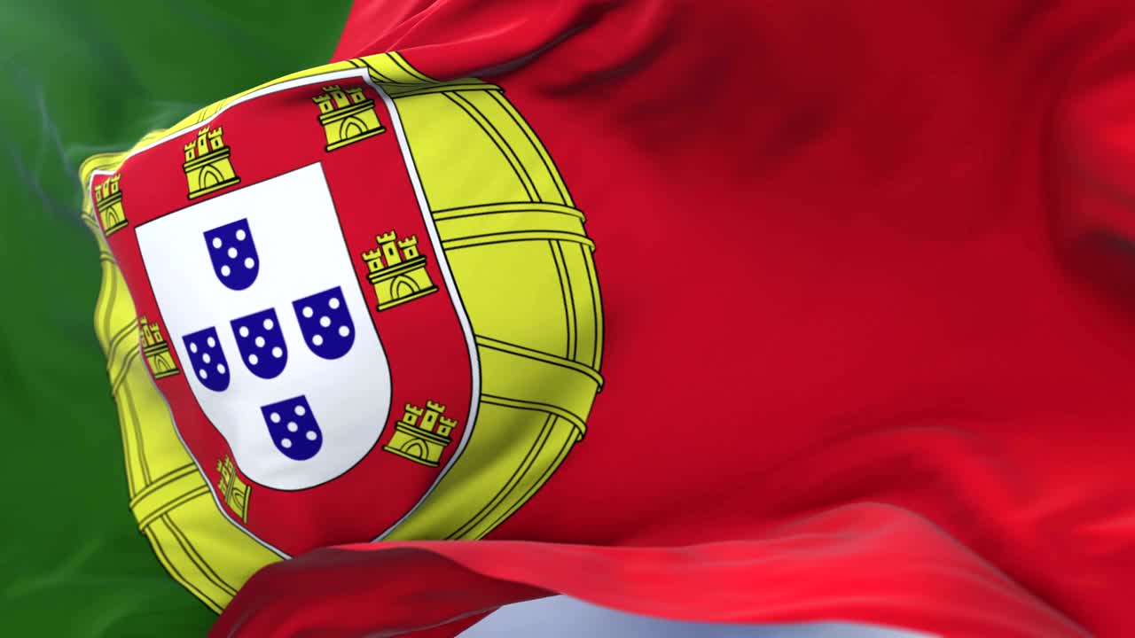 푸른 하늘과 함께 느리게 바람에 포르투갈 발을 흔들고, 루프