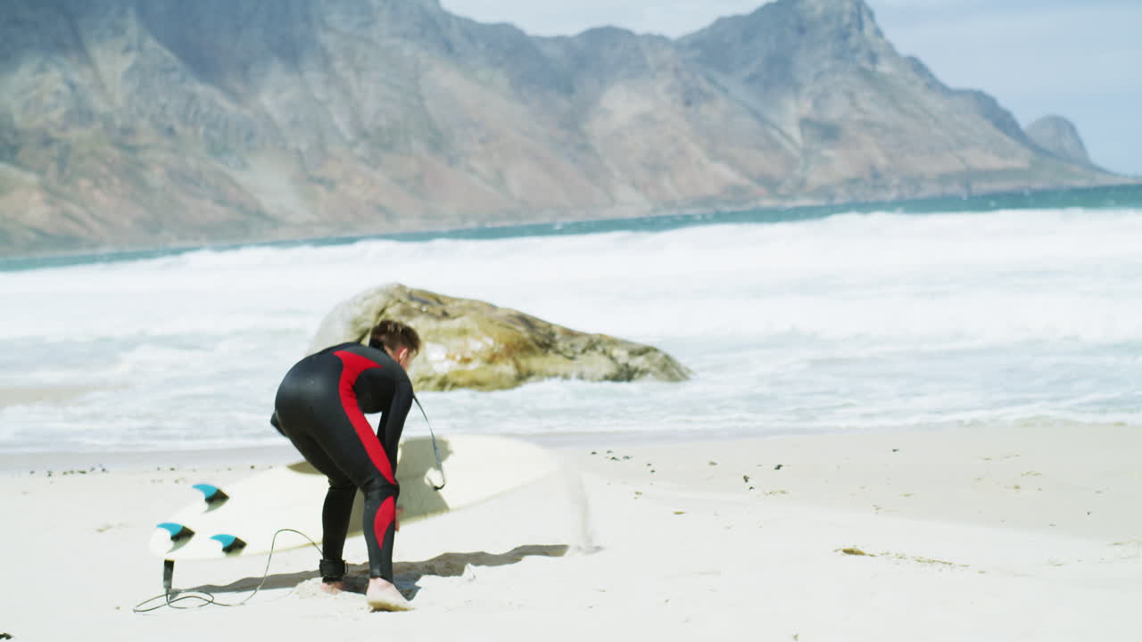 la felicidad está ahí fuera en el agua salada.