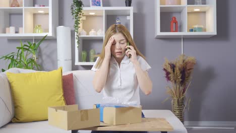 a woman dissatisfied with her cargo package.