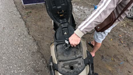 sequential refueling of a motorcycle's gas tank