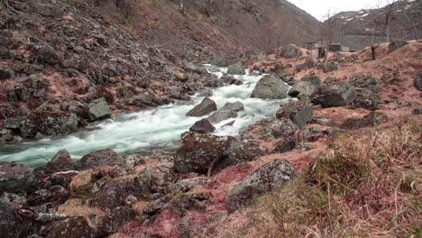 a beautiful view of a waterfall in norway which can easily attracts tourist towards it