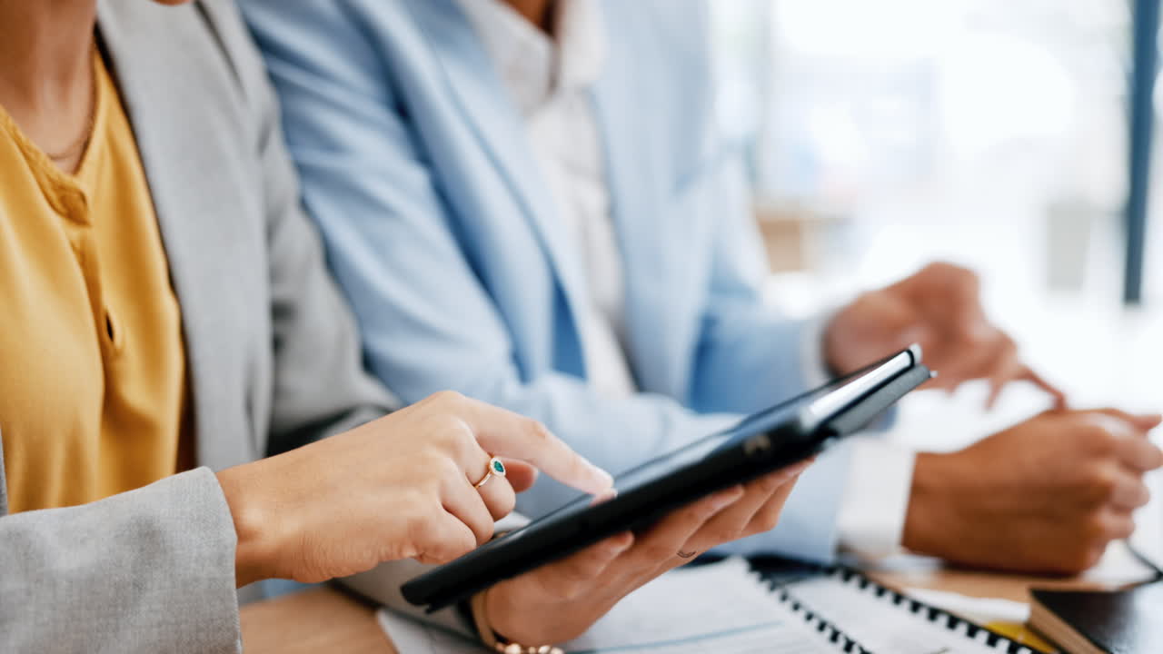 gente de negocios, manos y colaboración