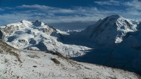 zermatt el glaciar matterhorn el paisaje del paraíso vista del lapso de tiempo el gornergrat suiza tarde nubes ondulantes saas fee junfrangu los alpes suizos montañas todavía en movimiento