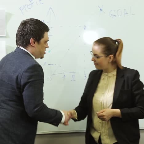 proceso de trabajo en una reunión de negocios