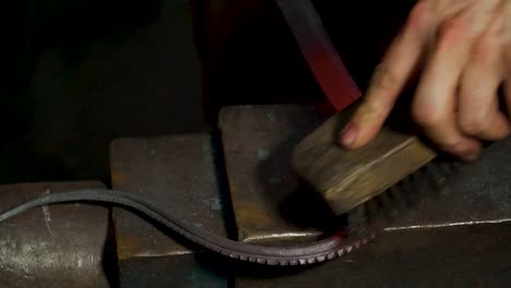 Blacksmith-Metal-Forging-In-120fps-Slow-Motion