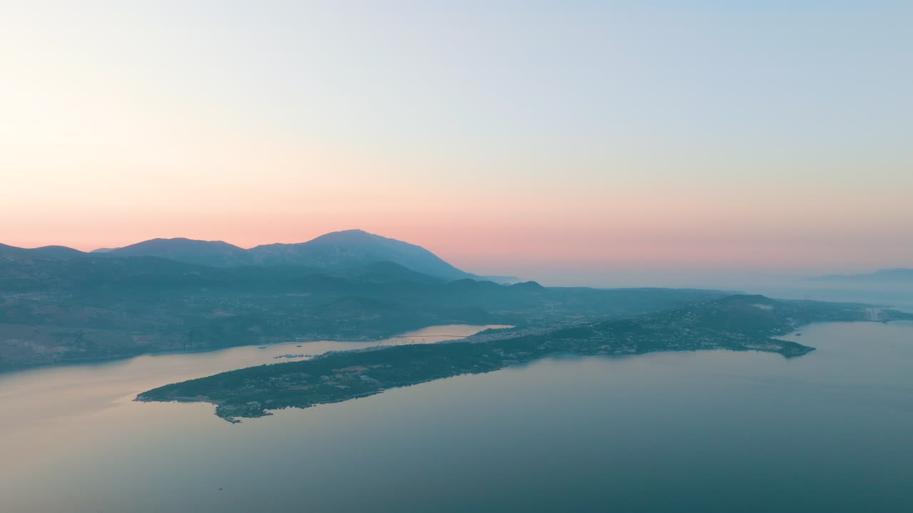 Sunrise over Island Bay