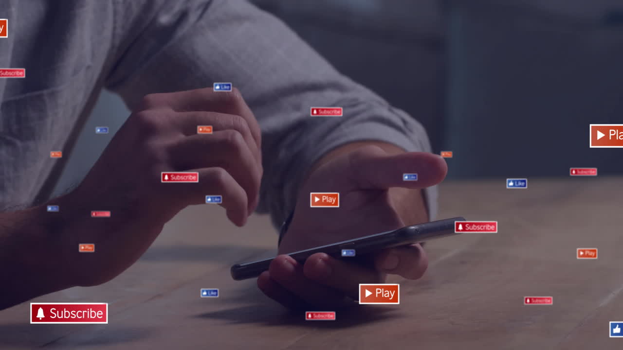 animación de iconos de los medios sobre hombre biracial usando teléfono inteligente en casa