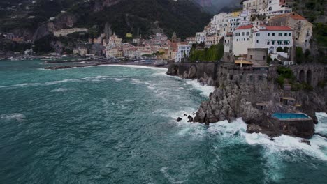 Picturesque-Cliffside-Buildings-and-Villas-on-Amalfi-Coast,-Italy---Aerial