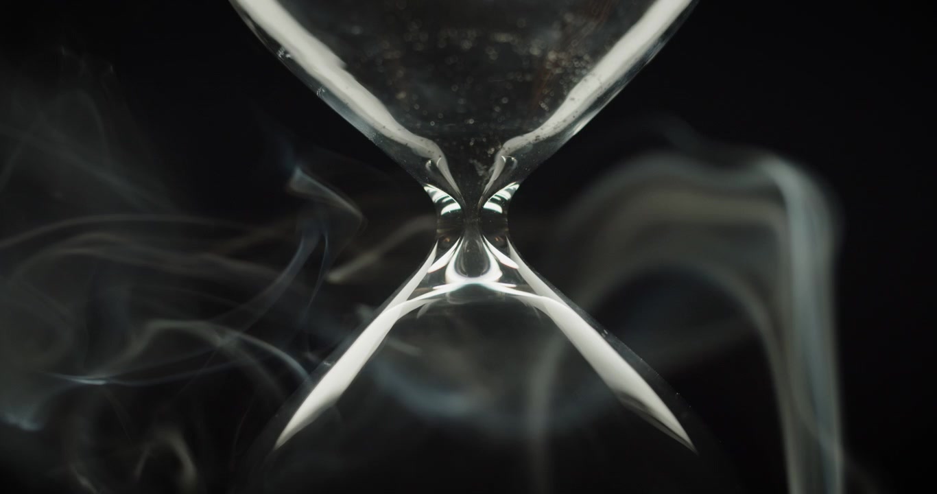 End of time cycle in hourglass
