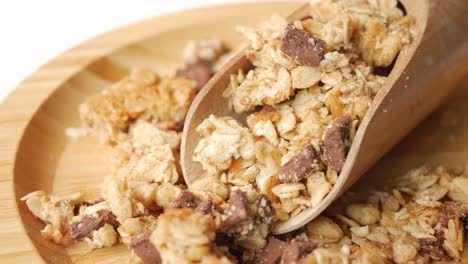 Detail-shot-of-granola-musli-in-a-bowl