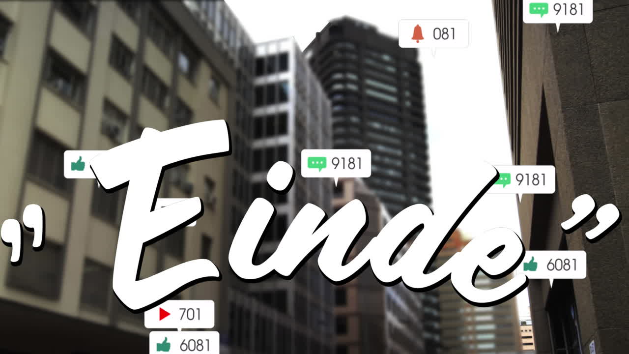 디지털 아이콘에 대한 텍스트와 높은 건물에 대한 음성 거품에 대한 증가하는 수