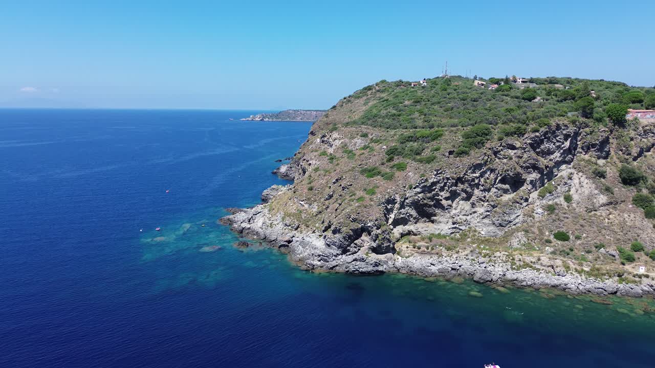 Maybe is the same thing, but when you thing all the fear of a drone pilot, you will maybe surprised