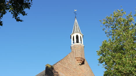 Turmspitze-An-Der-Spitze-Der-Evangelisch-lutherischen-Gemeindekirche-Von-Gouda,-Niederlande