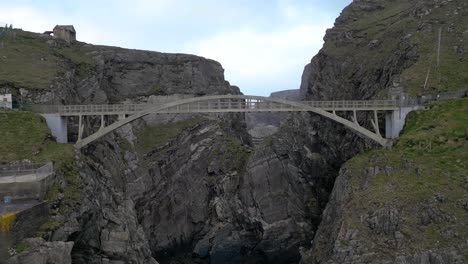 Filmischer-Wild-Atlantic-Way-–-Mizen-Head