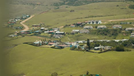 Typical-South-African-housing-on-the-hillside