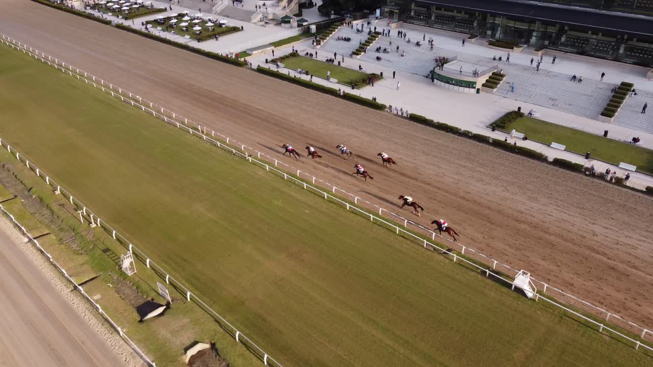 carreras de caballos en el hipodromo argentino de palermo, rastreo aereo