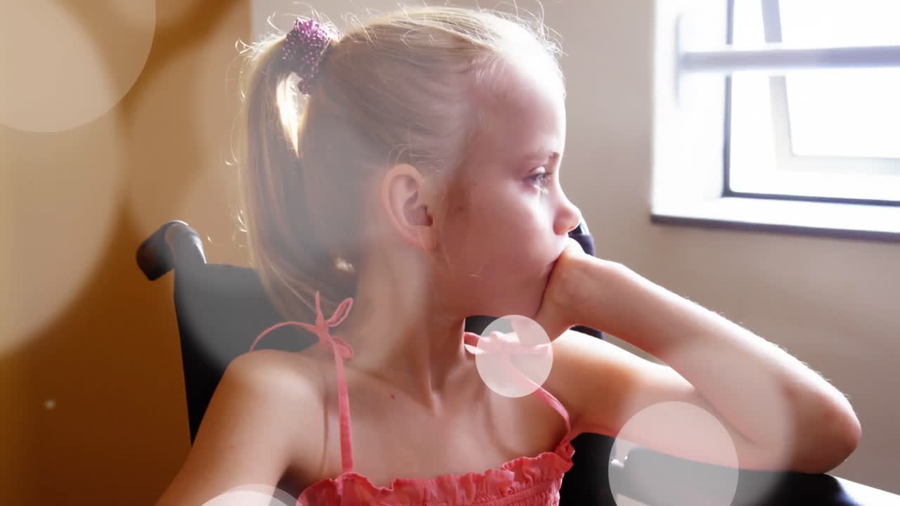 animación de puntos de luz sobre una mujer cuaca discapacitada sentada en silla de ruedas