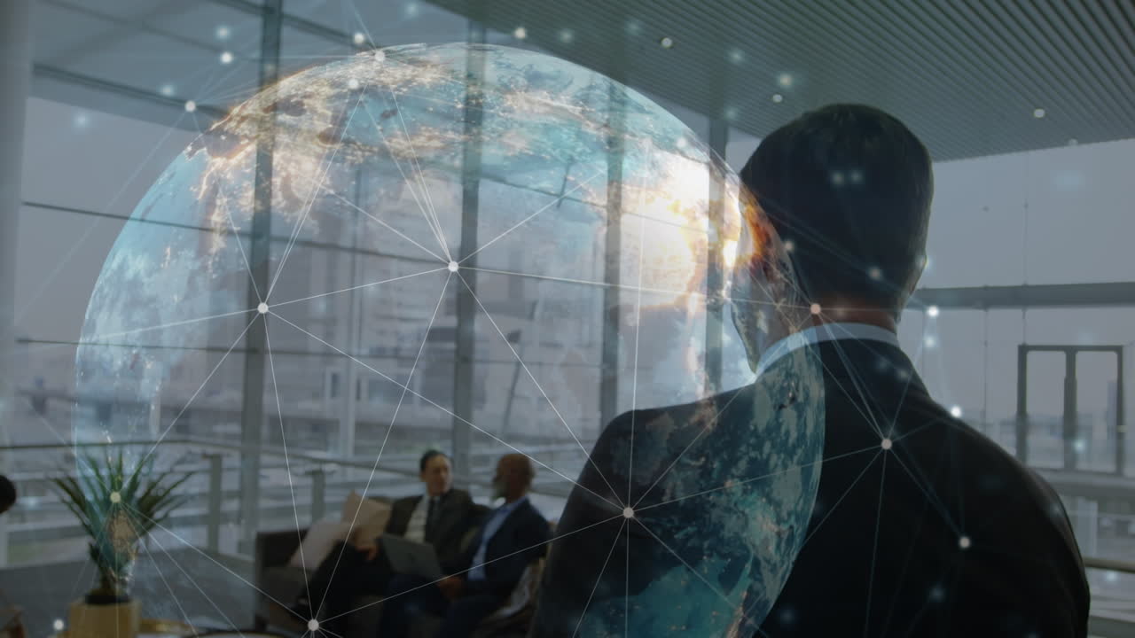 Animazione di connessioni e globo sulla schiena di un uomo d'affari caucasico.