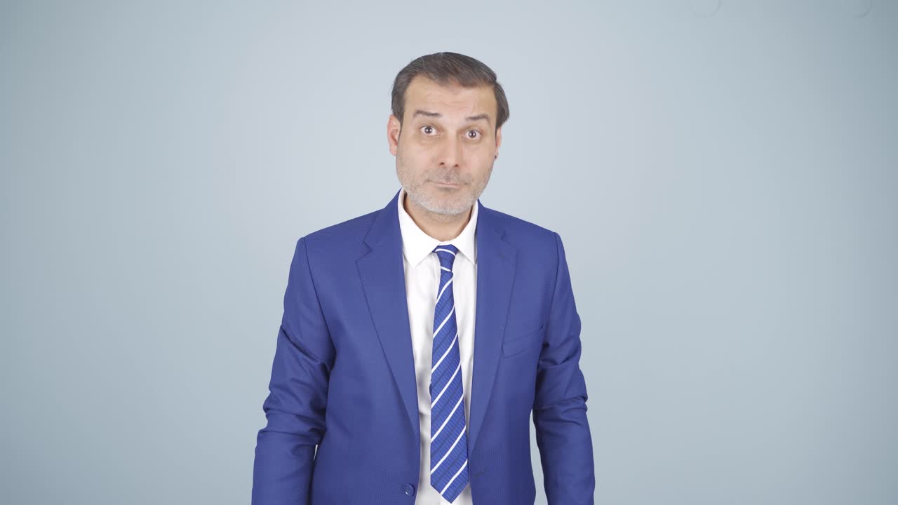 호기심 많은 사업가입니다.