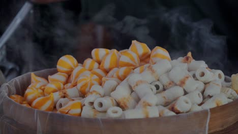 Chikuwa-and-Dumplings-are-steamed-in-bamboo-basket