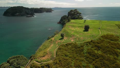 La-Ruta-De-Senderismo-Más-Pintoresca-De-Nueva-Zelanda-Frente-Al-Mar