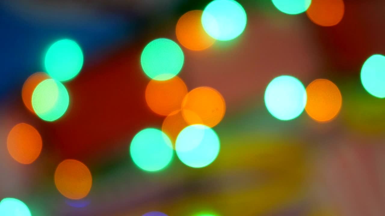 은색, 녹색, 노란색, 오렌지색, 파란색, 불명확한 빛, 반이는 보케, 축제 배경.