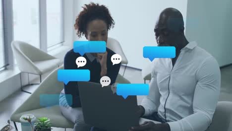 animación de los iconos de burbujas de habla sobre diversas personas de negocios.