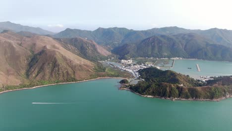 Vista-Aérea-Del-Pueblo-Pesquero-De-Tai-O-En-Hong-Kong,-También-Conocido-Como-Pequeña-Venecia