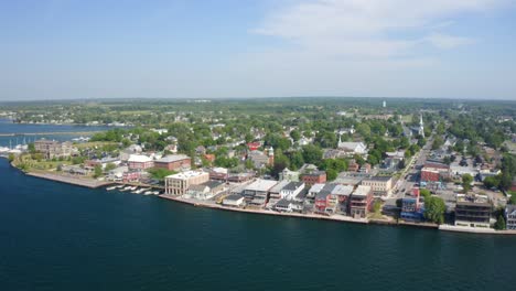 Clayton,-New-York-Luftaufnahme-Am-St.-Lawrence-River