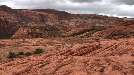 Dunas-Petrificadas-En-El-Parque-Estatal-Snow-Canyon-En-St