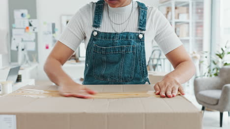 Caja-De-Embalaje-De-Mujer,-Paquete