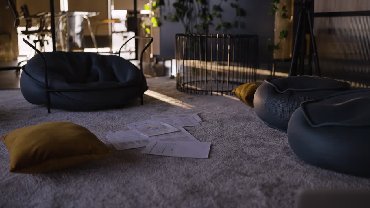 Modern Co-working Space with Relaxation Area