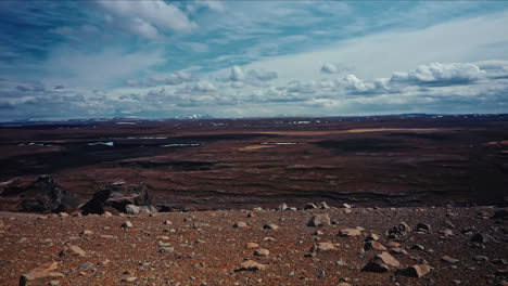 Erkundung-Der-Wilden-Vulkanlandschaft-Islands