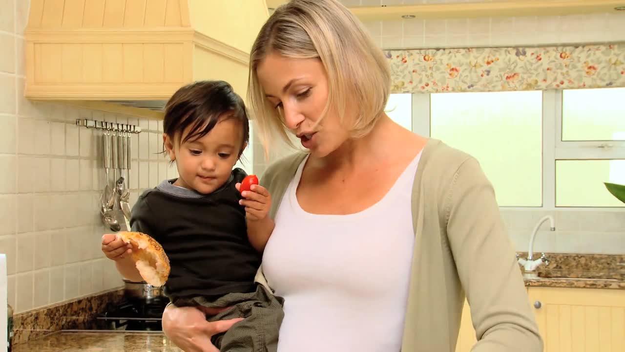 엄마와 유아 쿠킨크