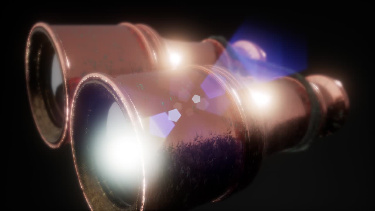 viejos binoculares sobre un fondo negro