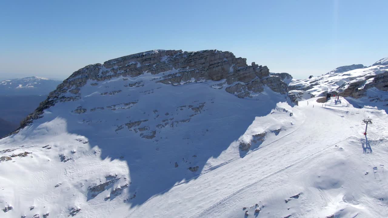 알파인 스키 슬로프 정상