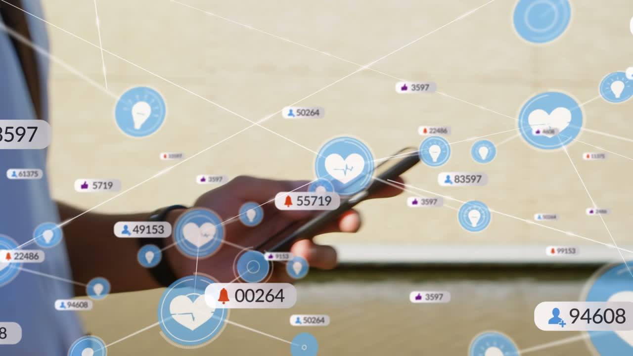 스마트 폰을 사용하는 두 인종 남성에 대한 미디어 아이콘과의 연결 네트워크의 애니메이션